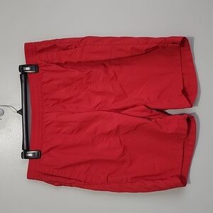 The North Face Men's Size Large Red Shorts